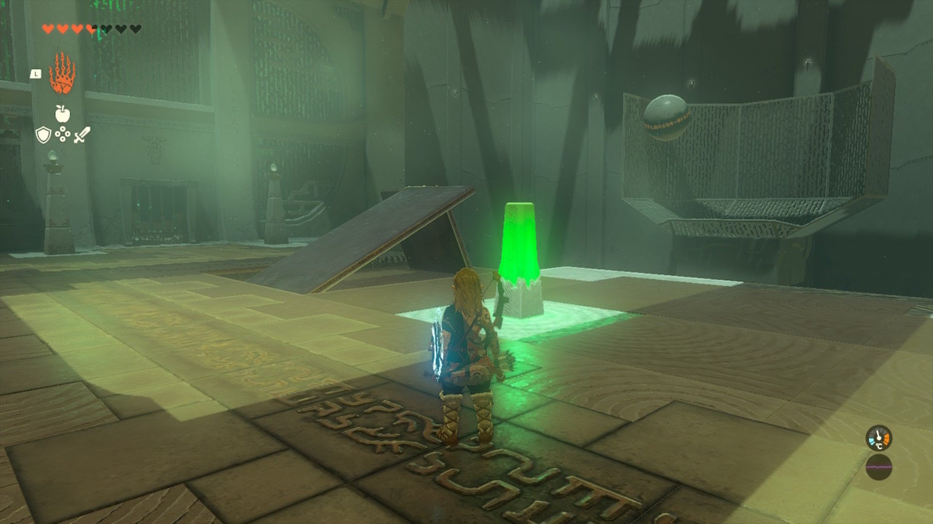 Link sends a ball along a ramp in the Ren-Iz Shrine in The Legend of Zelda: Tears of the Kingdom - 7