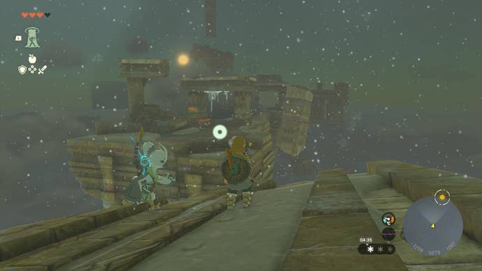 Link looks over at a platform with soldier construct enemies on it in The Legend of Zelda: Tears of the Kingdom
