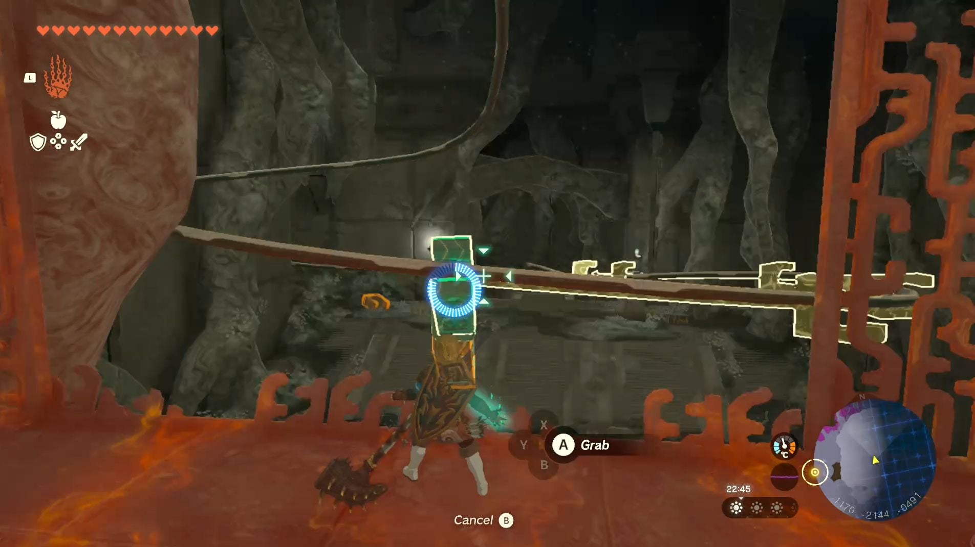 Link trying to grab the Construct&rsquo;s right-leg with his Ultrahand ability after using Recall on it.