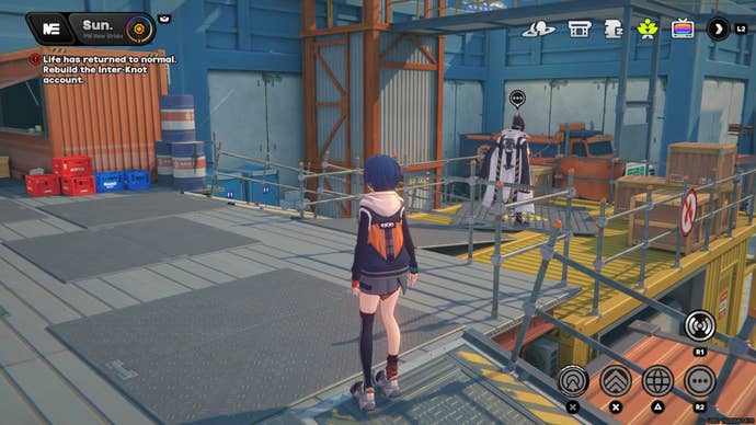 Belle looking at Anton in Zenless Zone Zero.