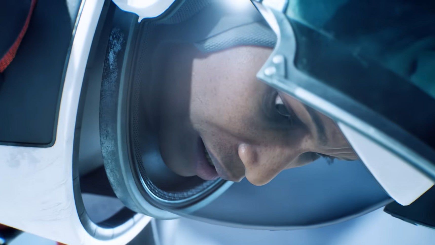 a female astronaut in Aphelion