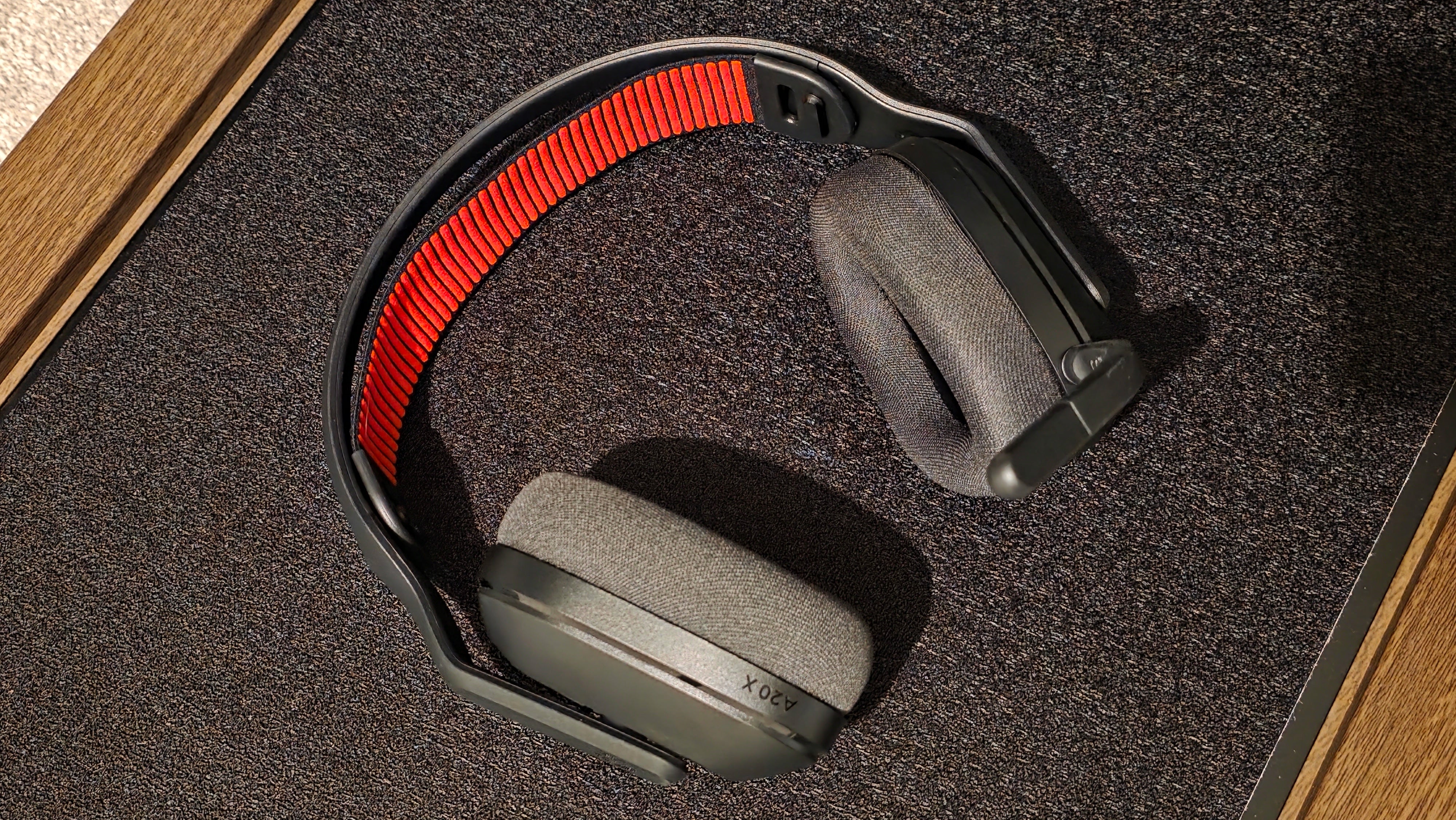 Logitech Astro A20X Lightspeed