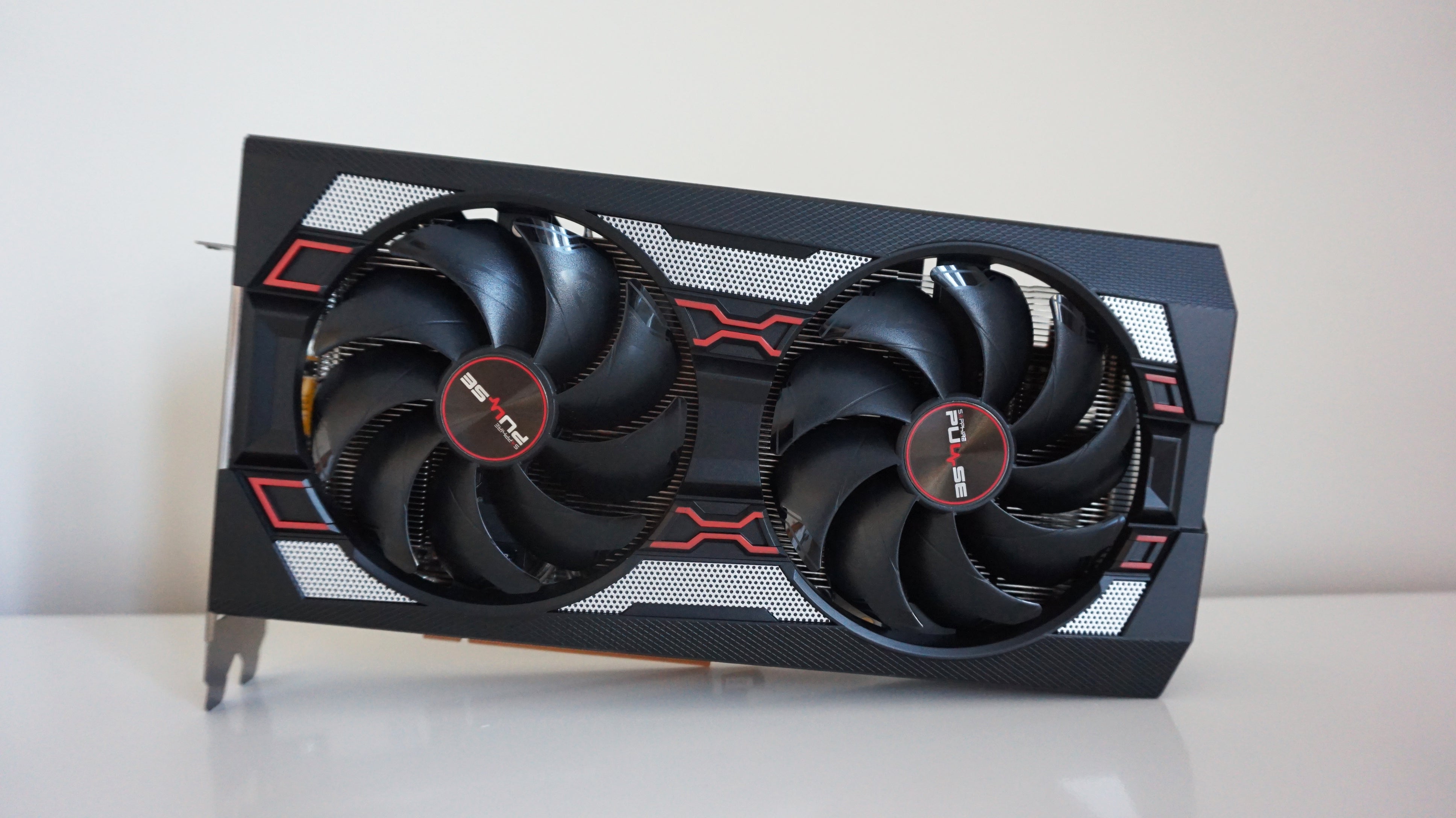 AMD Radeon RX 5600 XT review: RTX 2060 power without ray tracing 