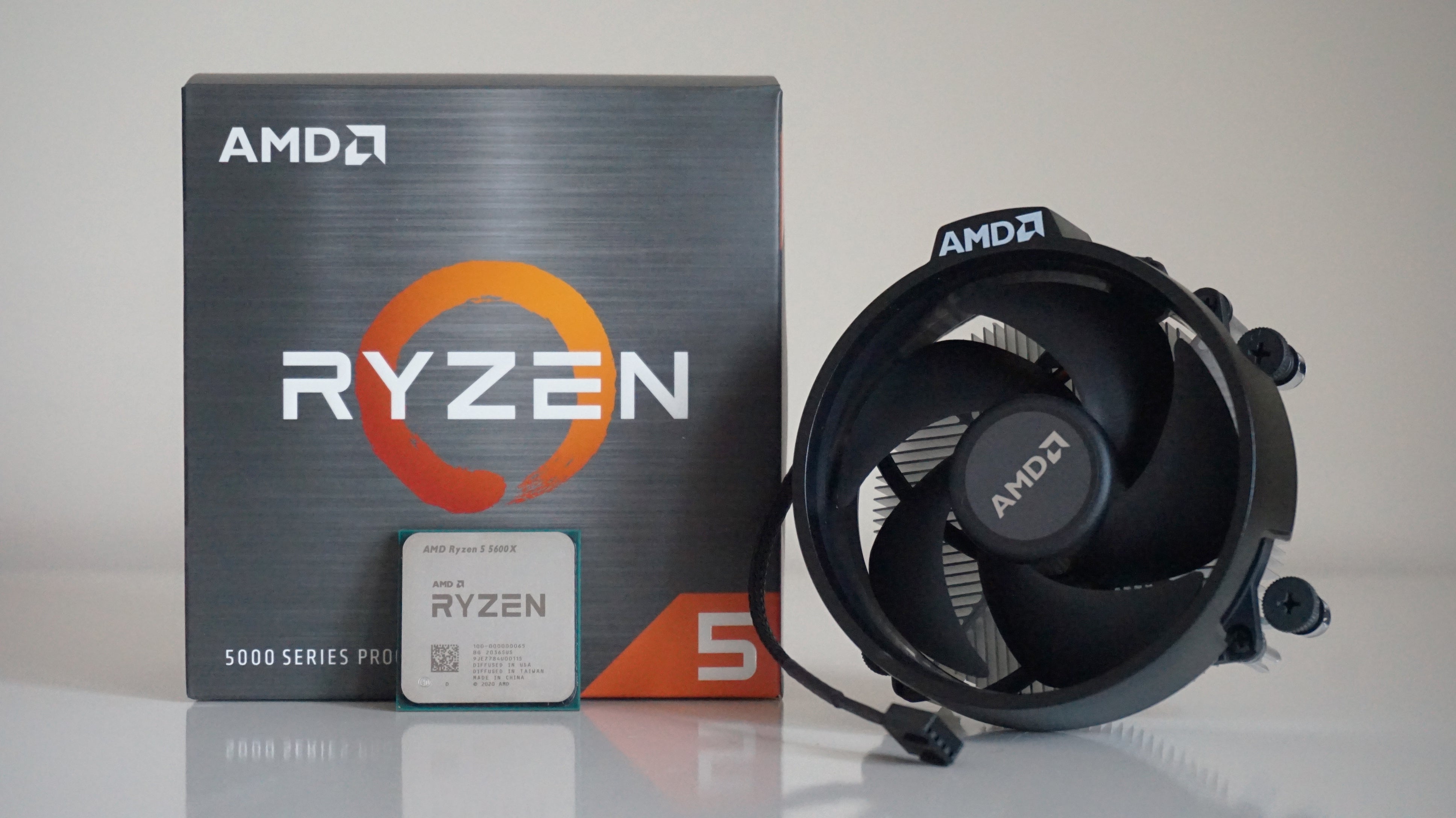 AMD Ryzen 5 5600X BOX - PCパーツ