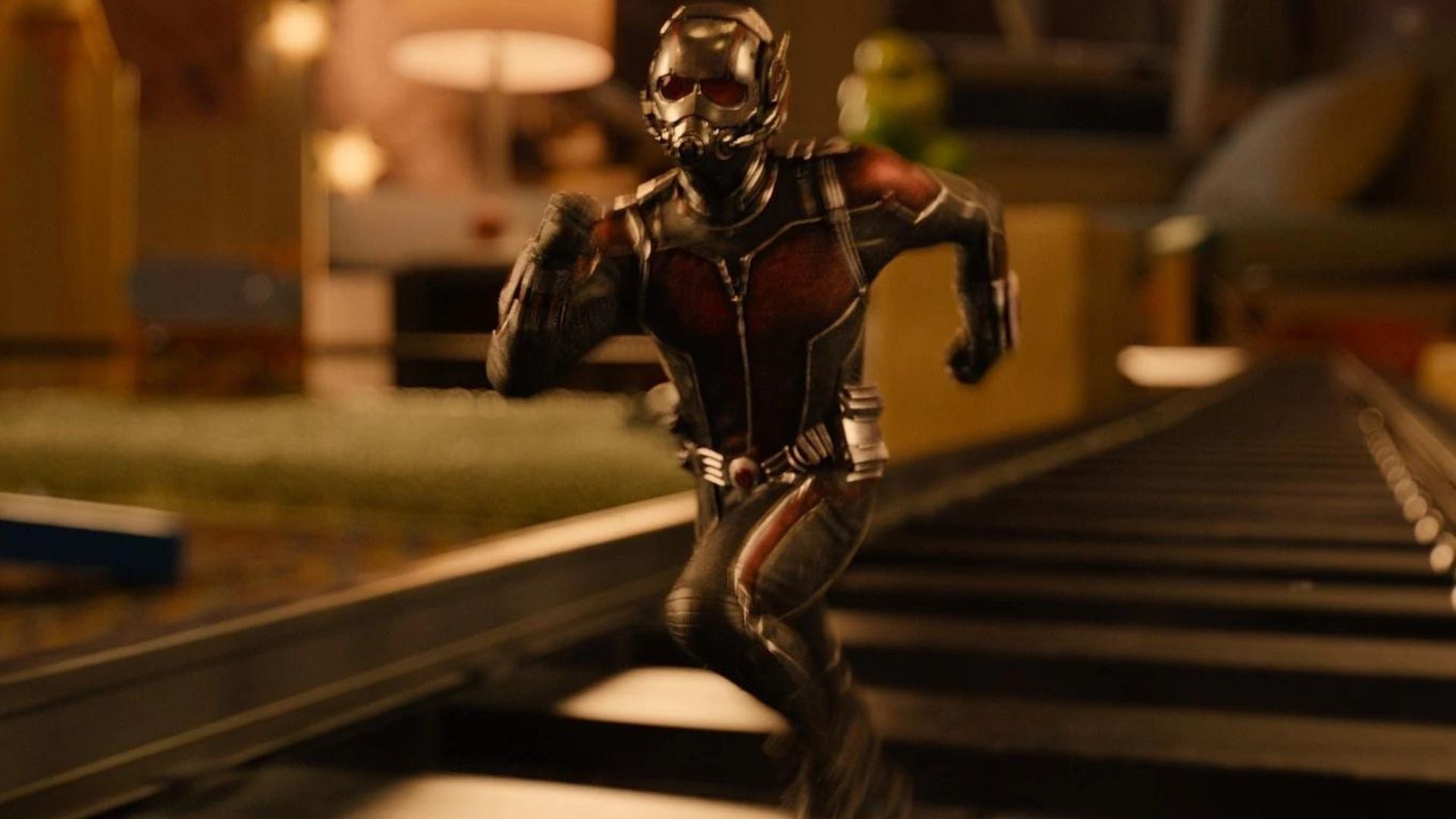 Simic Ant Man Nie tylko Spider-Man i Suicide Squad. Ci superbohaterowie również ...