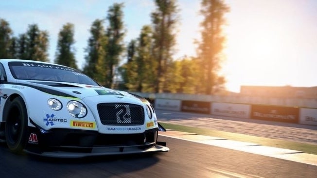 Assetto Corsa Competizione console review - Consoleversie haalt de eindstreep niet