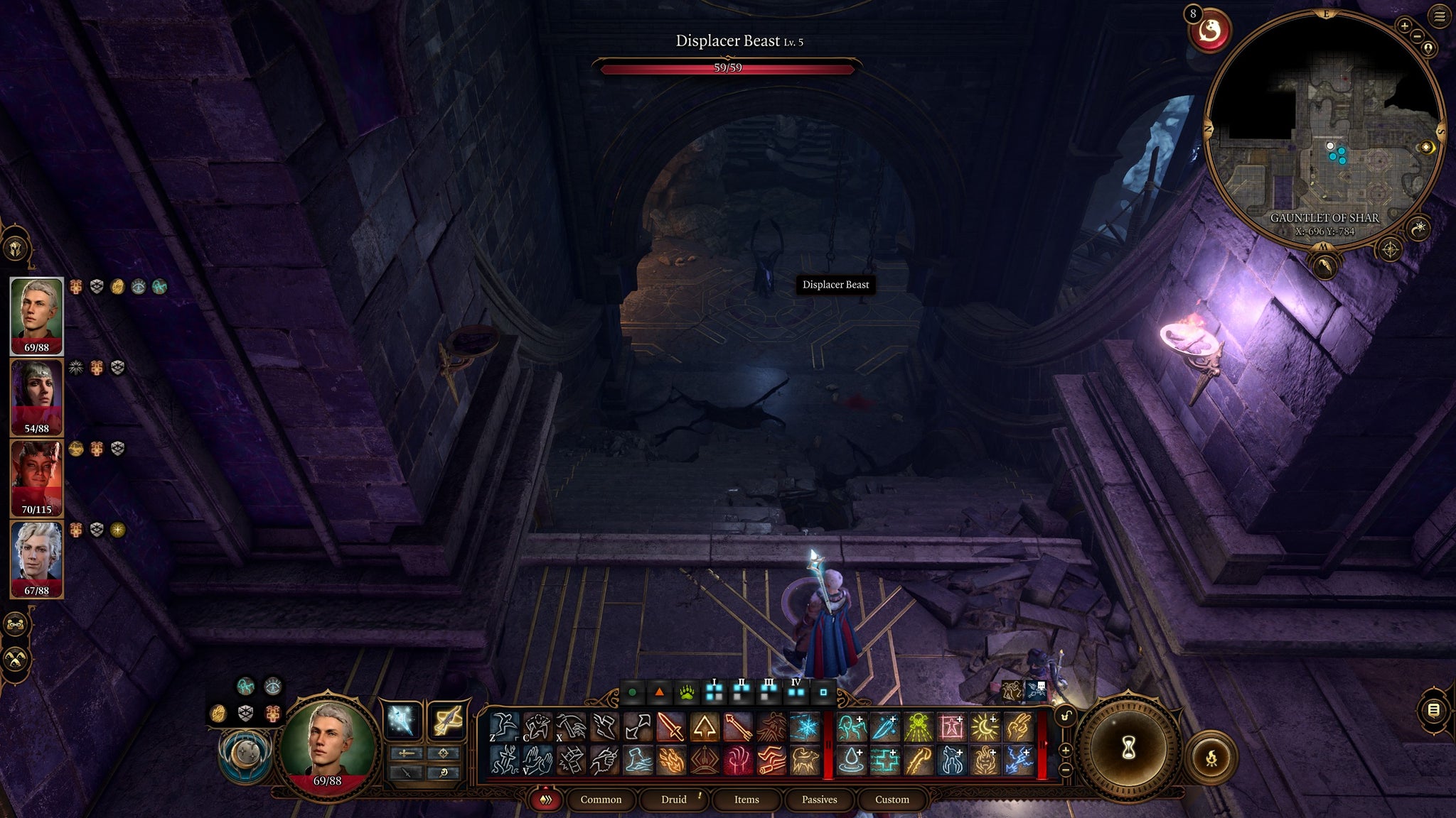 The party targeting a displacer beast in Baldur's Gate 3 - 12