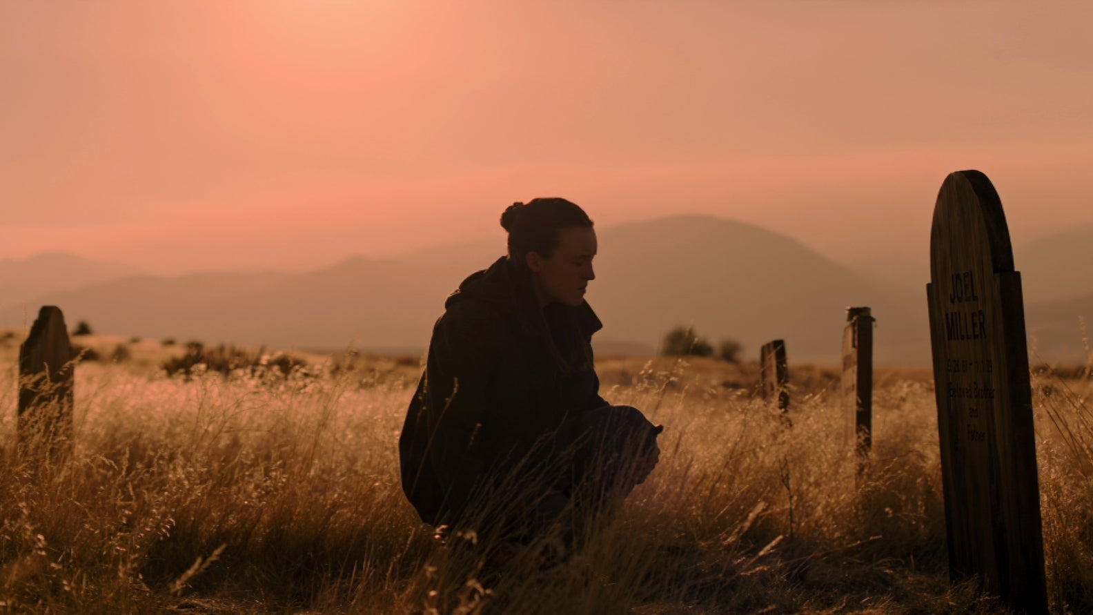 Ellie at Joel&rsquo;s grave in TLOU season two