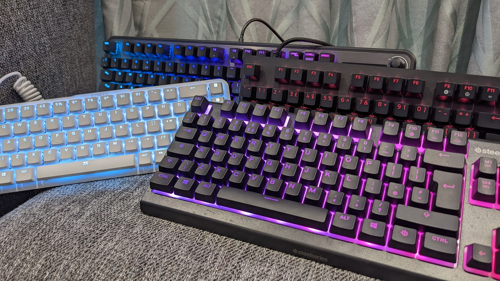 Custom mechanical vs gaming ...