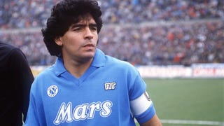 Maradona irritado com erro em FIFA 18 e ameaça a EA