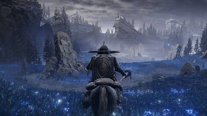 The haunting Cerulean Coast stretches before the player in Elden Ring: Shadow of the Erdtree.