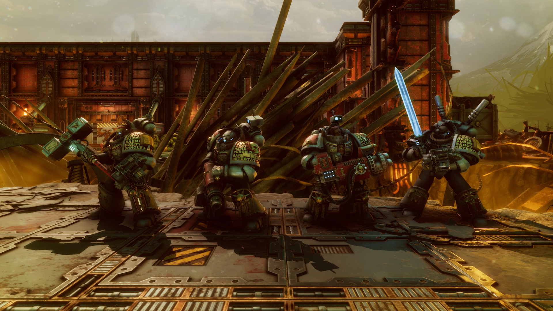 Warhammer 40,000: Chaos Gate - Daemonhunters preview assets featuring turn-based tactics gameplay, the base ship, and assorted shots of your customised four-man squads.