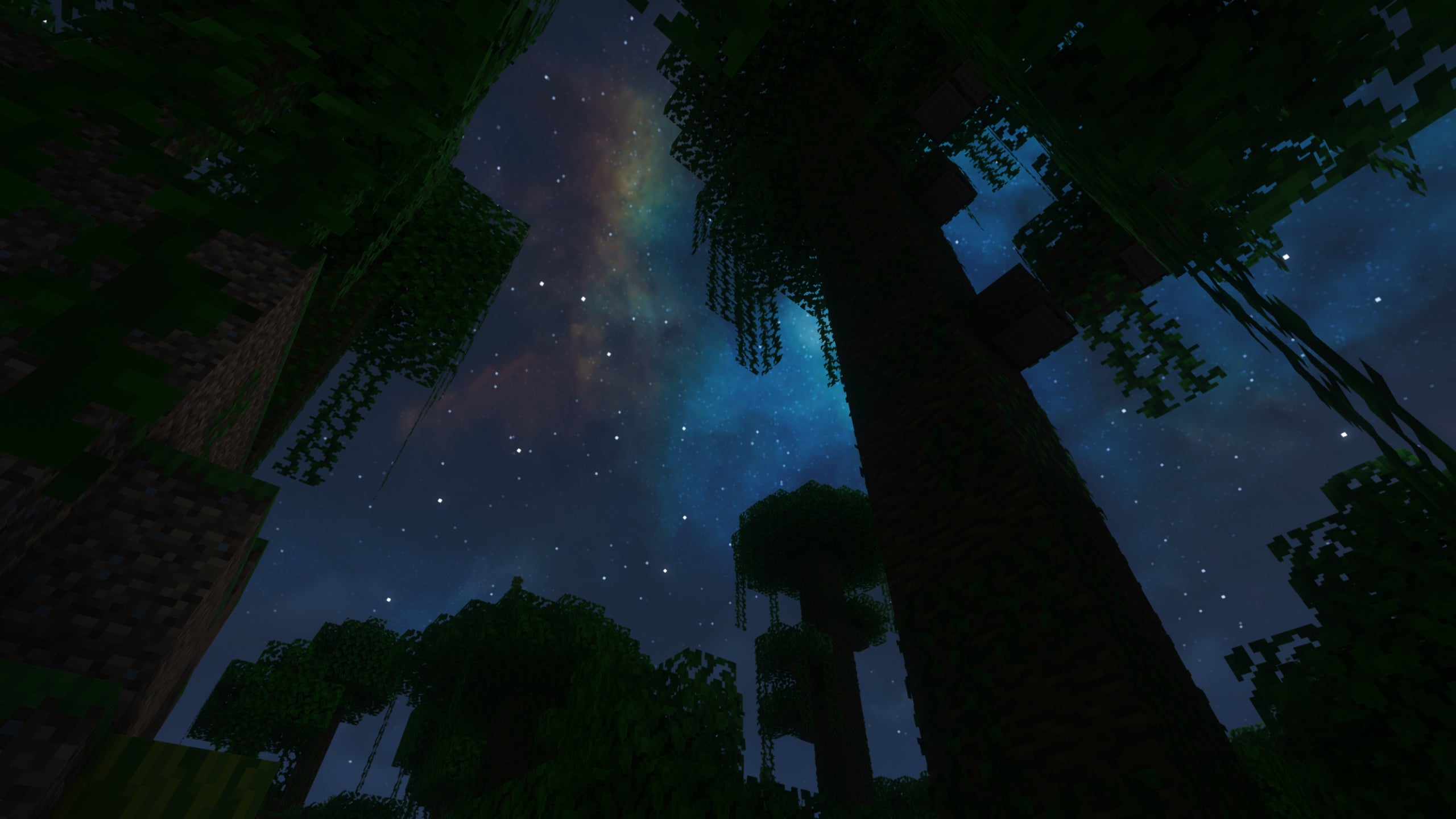 An aurora-filled night sky in a Minecraft jungle showcasing Complementary Shaders.