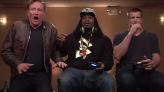 Super Bowl participants play Mortal Kombat X in latest Clueless Gamer segment 
