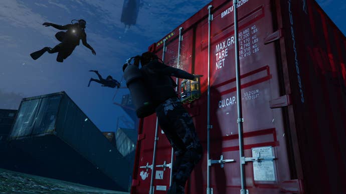 A player opening up an underwater shipping container in GTA Online The Criminal Enterprises trailer