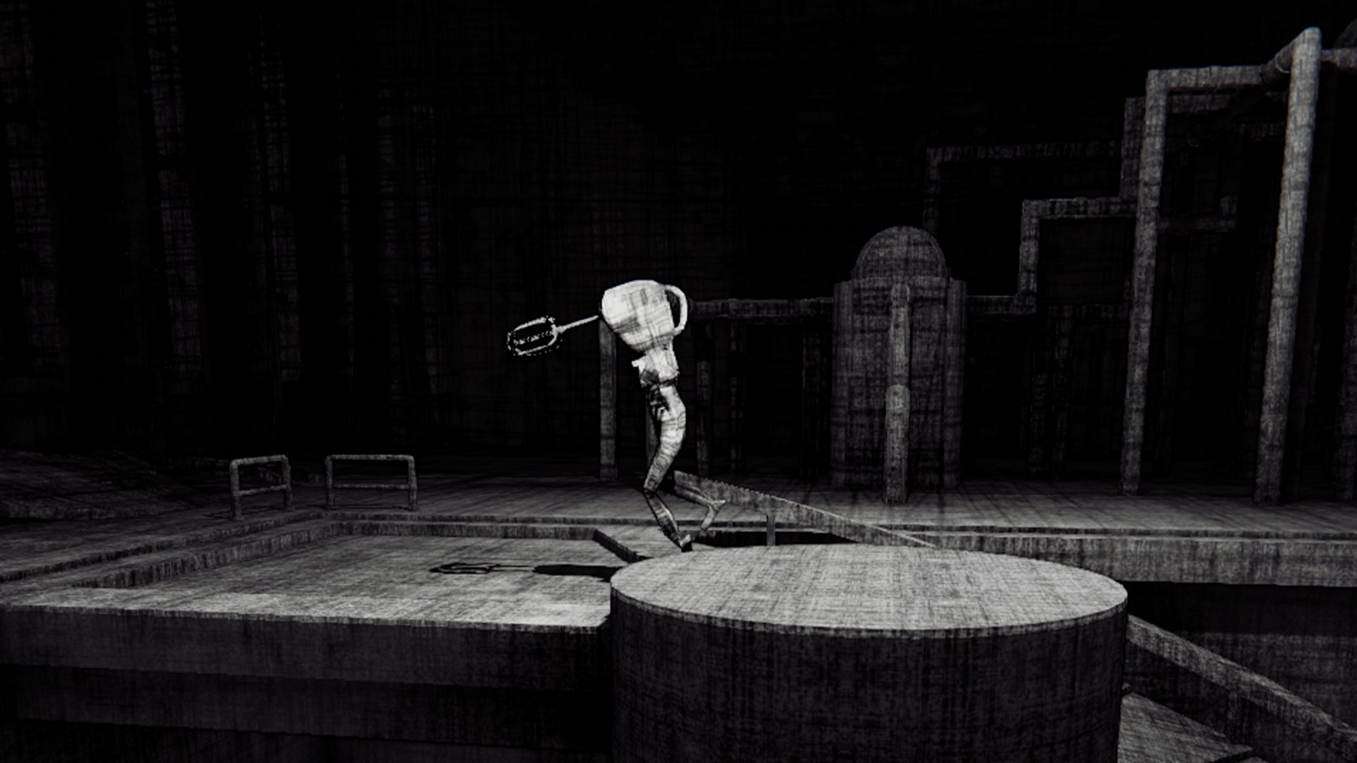 Screenshot of a Toolkit_Whisk monster in Content Warning.