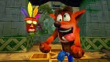 Porównanie oprawy platformowego Crash Bandicoot na PS4 i PSX