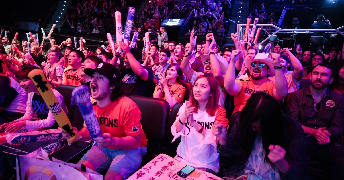 Pretty Esports Fans Being a fan of esports' pioneering women is complicated | Rock Paper ...