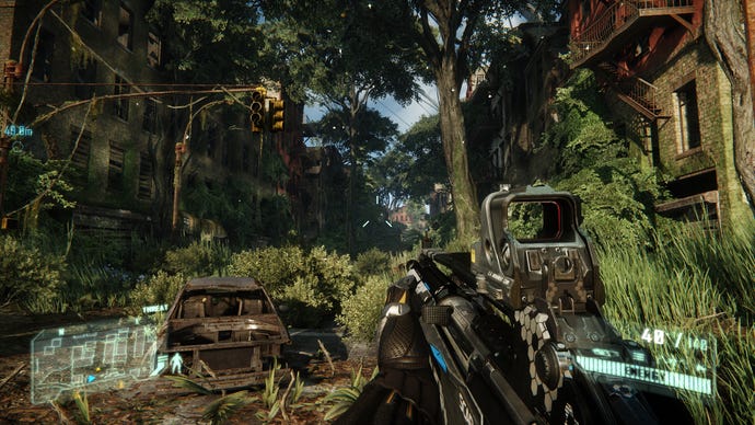 An overgrown New York street in Crysis 3.