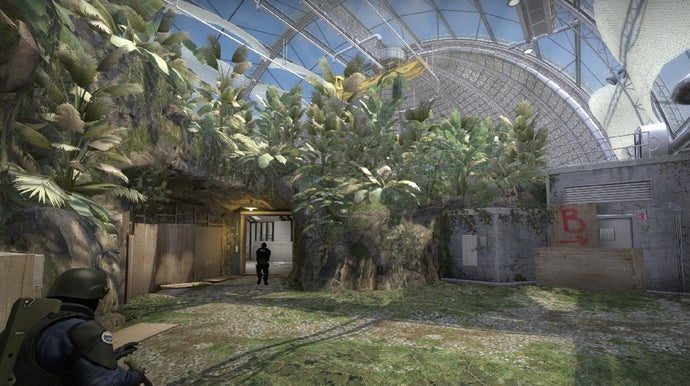 CS:GO - How to surf and play surf maps