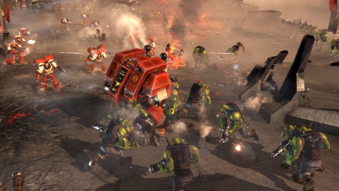 Orks kämpfen in Warhammer 40K: Dawn Of War II gegen Machtsoldaten