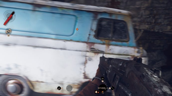 A screenshot of Deathloop running at 1080p, showing the motion blur effect on a van and the weapon viewmodel.