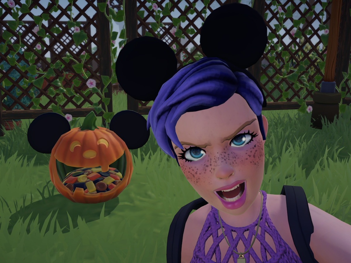 How to make Mickey’s Halloween Candy Bowl in Disney Dreamlight