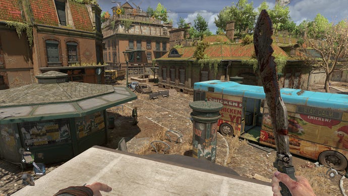 A Dying Light 2 screenshot showing the Low graphics quality preset.