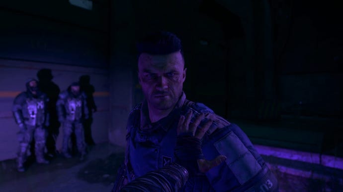 Dying Light 2: an angry Aitor confronts the player character.