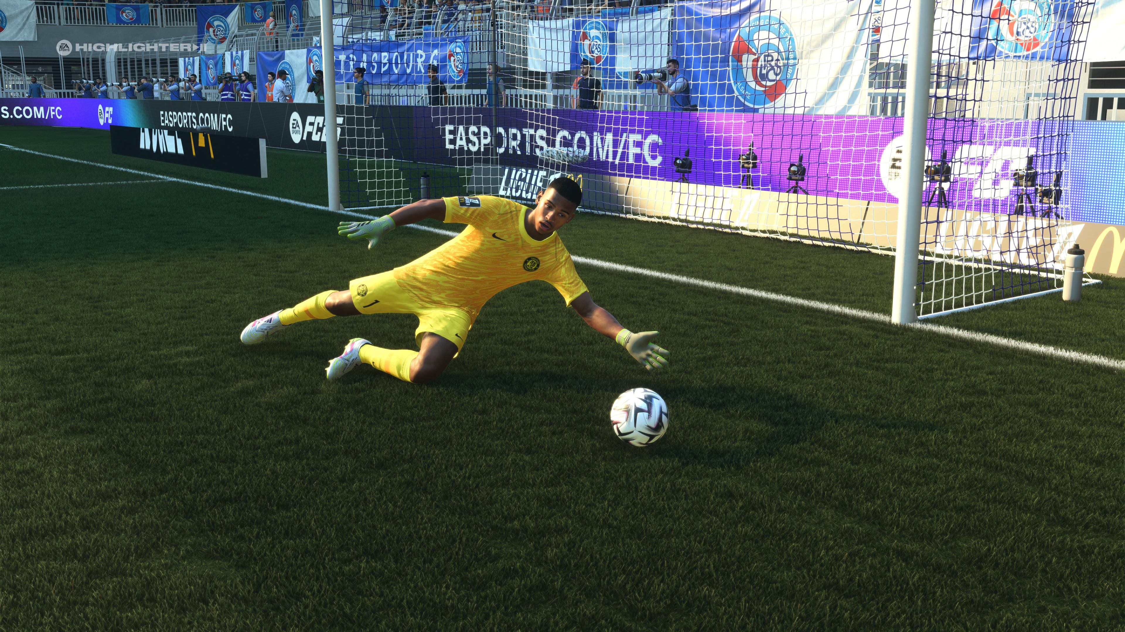 Guillaume Restes diving to make a save in EA Sports FC 26. - 3