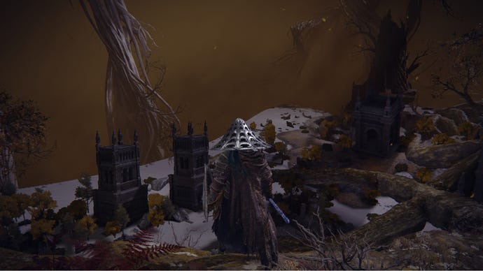 Elden Ring player in Ronin Armor looking over the Deeproot Depths