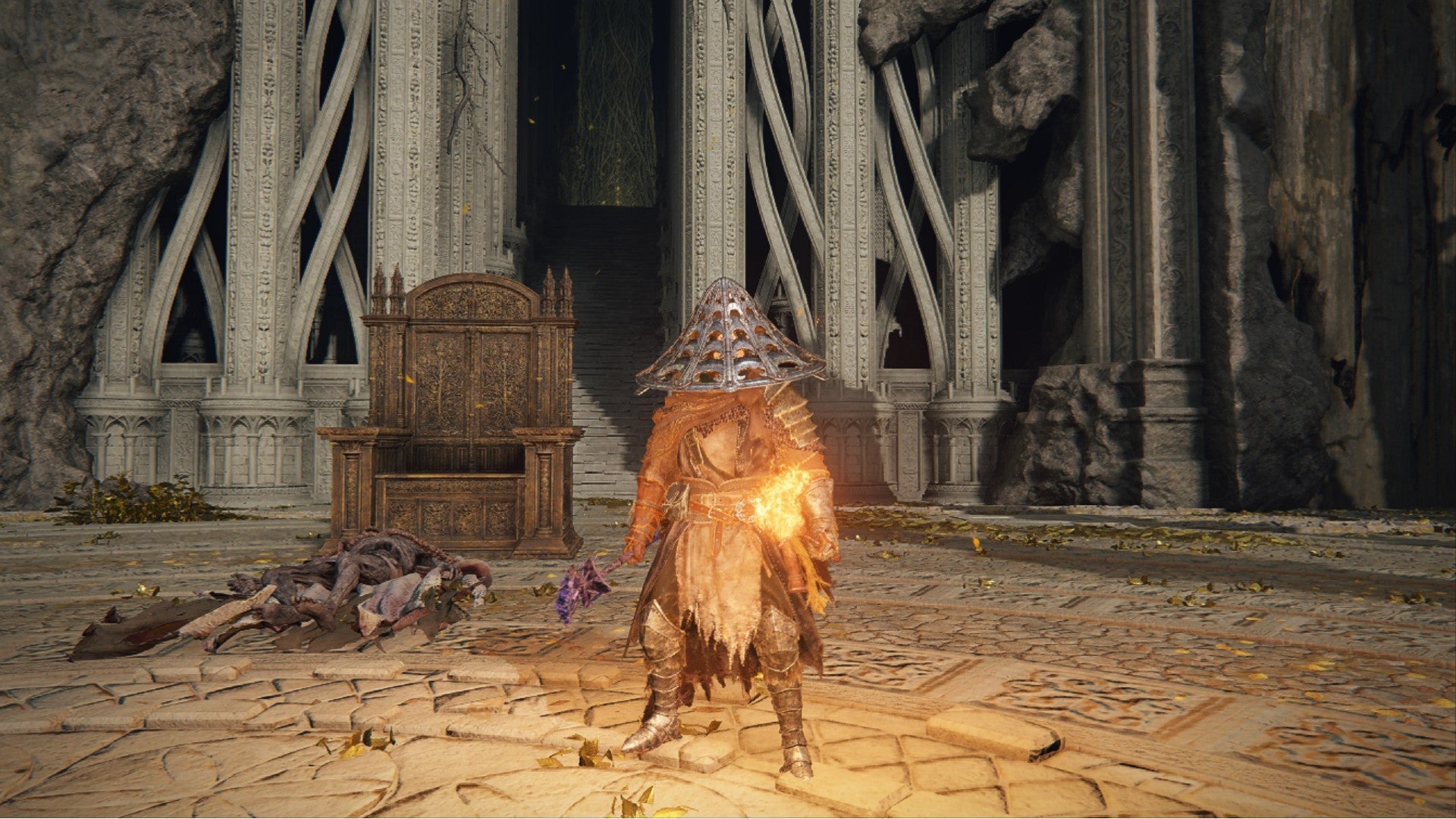 Elden Ring player in Ronin Armor stood by the Elden Throne at the foot of the Erdtree - 37