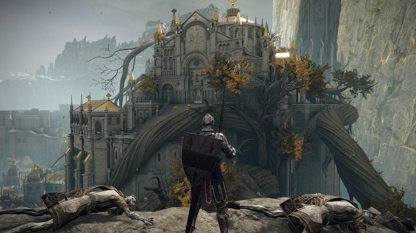 A warrior stands in front of Godfrey&rsquo;s boss arena building in Leyndell Royal Capital in Elden Ring.