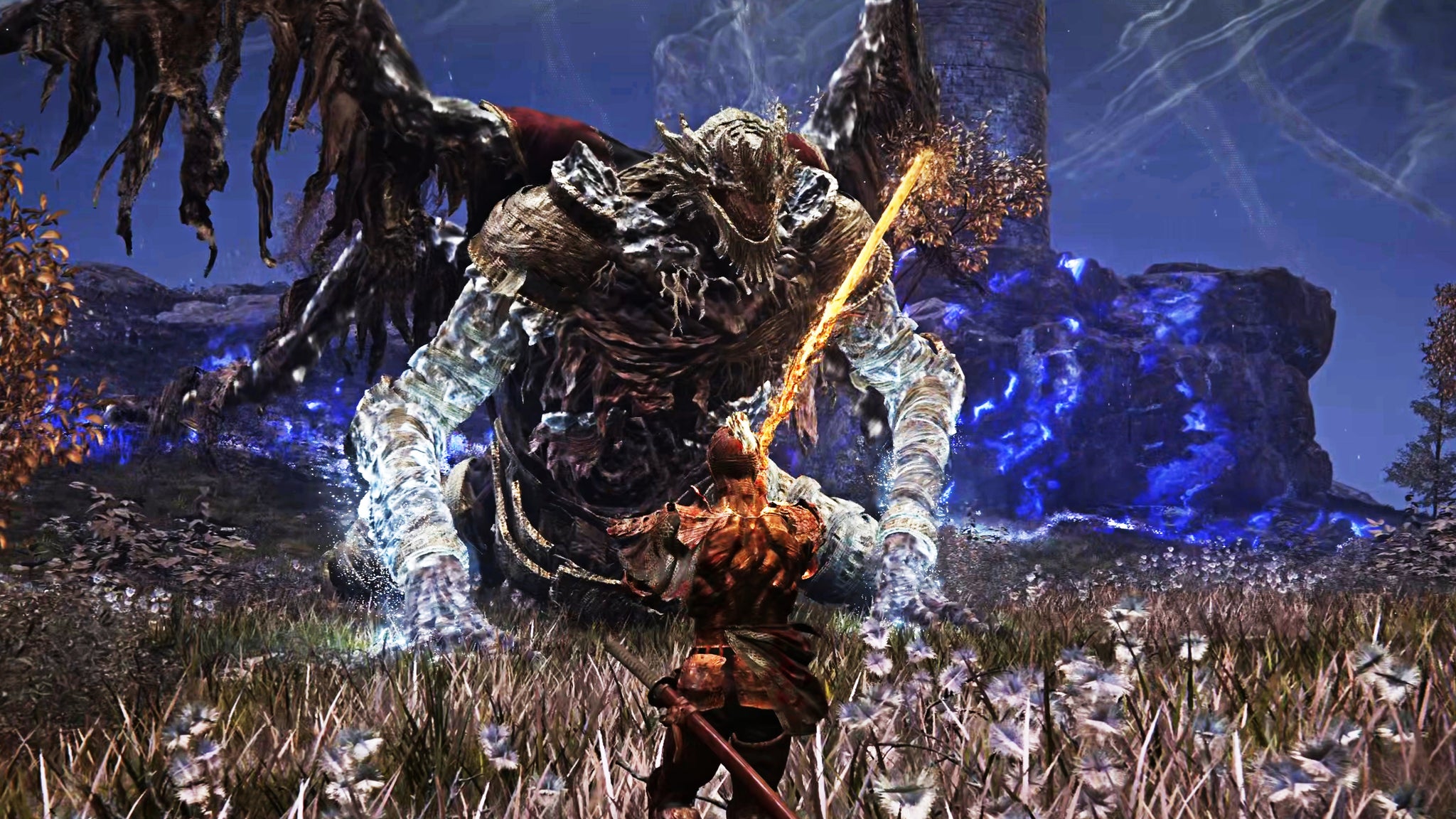 The Executor in Elden Ring: Nightreign unsheathes their Cursed Sword during a boss fight against a Nox Dragonkin Soldier. - 8