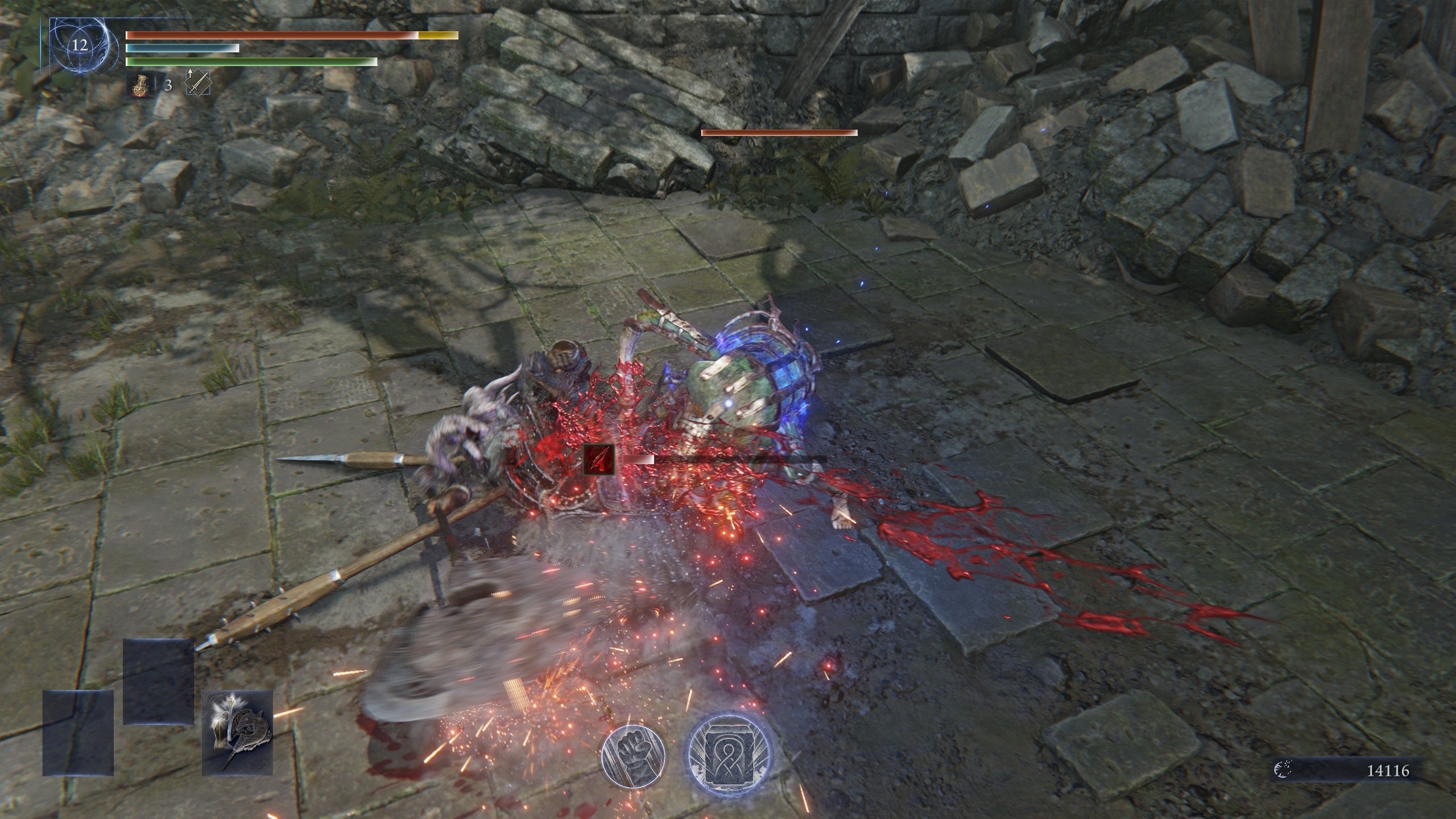 The Raider attacking an enemy using two weapons in Elden Ring Nightreign - 4