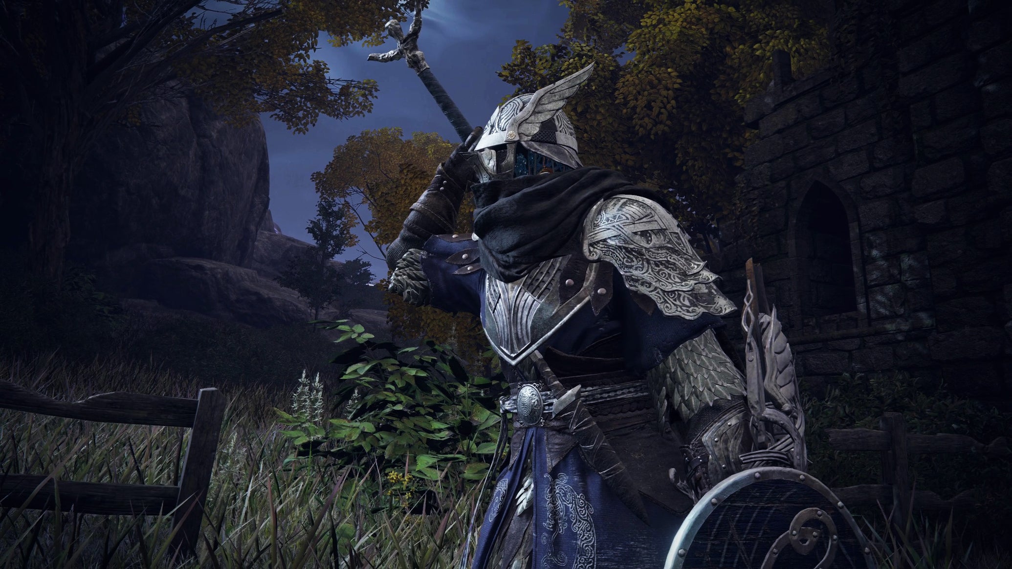 Wylder drawing his sword at night in Elden Ring: Nightreign. - 1