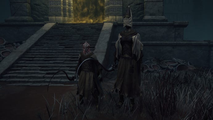 Two Nox stand side-by-side in Elden Ring, one of them wearing the Nox Mirrorhelm.