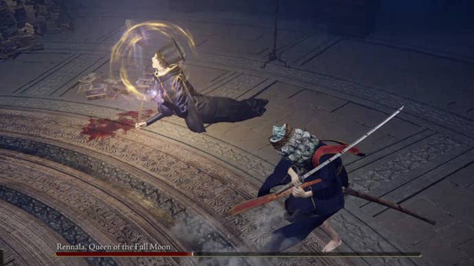 Elden Ring: the player slashes at one of Rennala’s minions. The minion has a golden glow about her head.