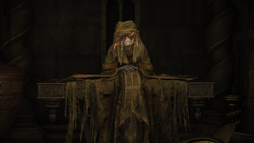 Screenshot of the Hornsent Grandam within Belurat Tower Settlement in Elden Ring: Shadow Of The Erdtree.