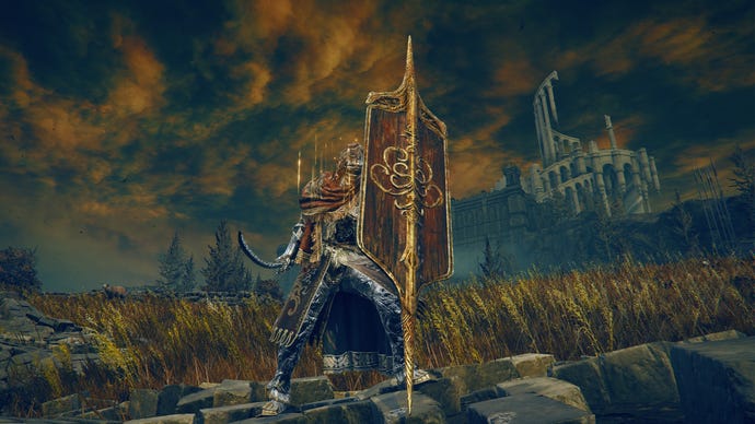 Screenshot of the Tarnished wielding the Dueling Shield in Elden Ring: Shadow Of The Erdtree.