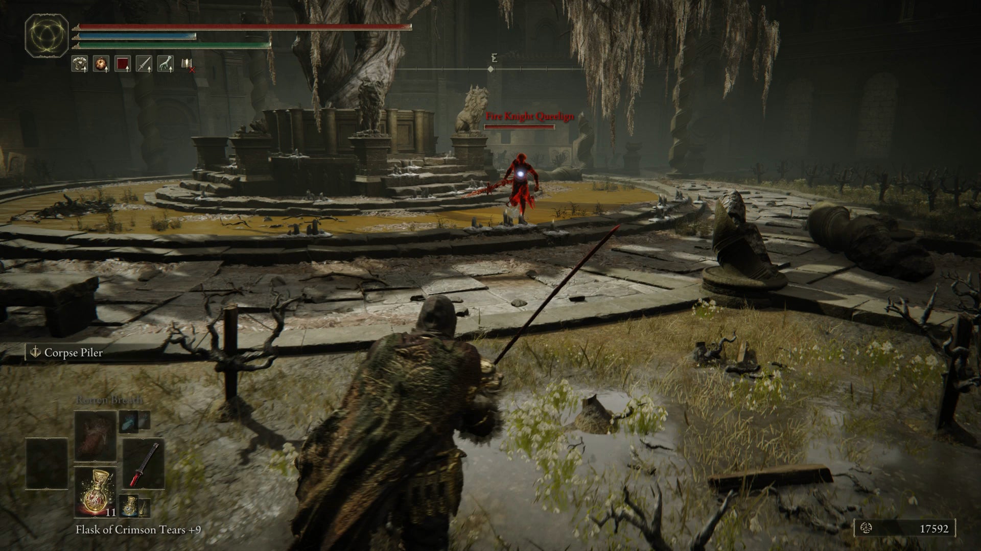 The Tarnished battling Fire Knight Queelign as an invader in Elden Ring Shadow of the Erdtree. - 4