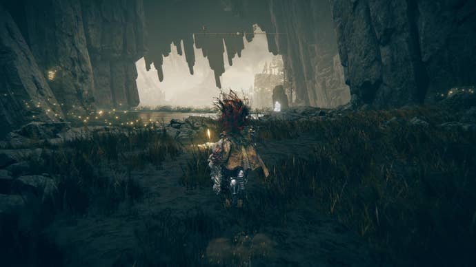 A warrior runs towards a Site of Grace on the way to the Cerulean Coast in Elden Ring Shadow of the Erdtree.