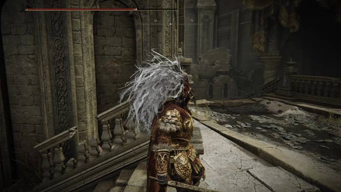 A warrior looks to the left at a crossroads in Belurat, Tower Settlement in Shadow of the Erdtree