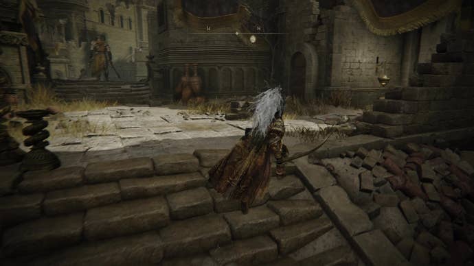 A warrior bypasses a large warrior in Belurat, Tower Settlement in Shadow of the Erdtree.