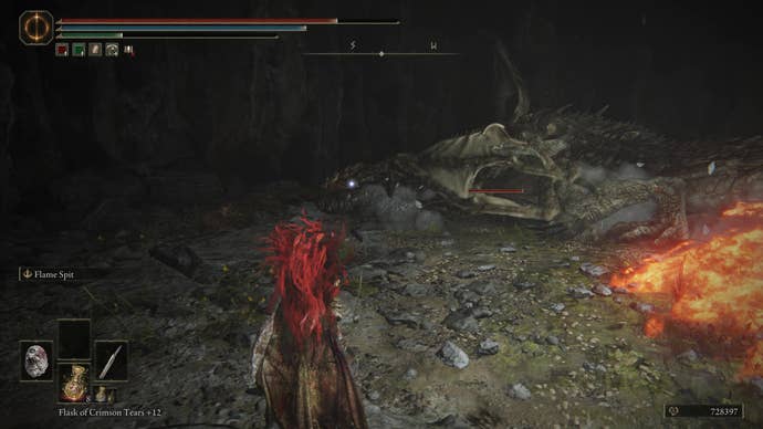 A warrior battles a large sword-wielding wyrm in the Dragon’s Pit in Shadow of the Erdtree