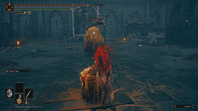 A warrior approaches a soldier from behind in the Fort of Reprimand in Shadow of the Erdtree.