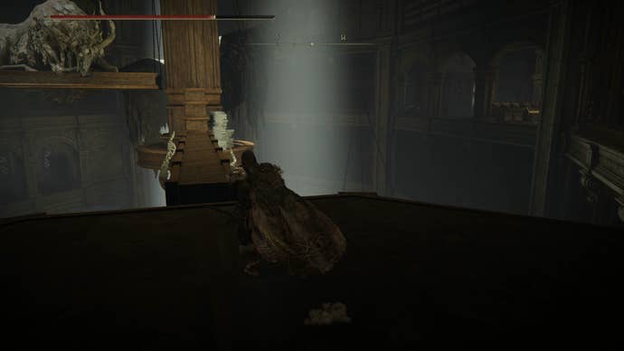 The Tarnished jumping across a gap to reach the central pillar in the Specimen Storehouse in Elden Ring Shadow of the Erdtree.