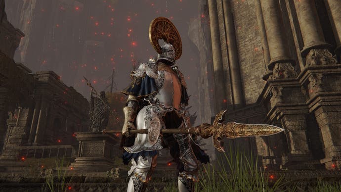 A warrior holds the Cleanrot Spear in Elden Ring.