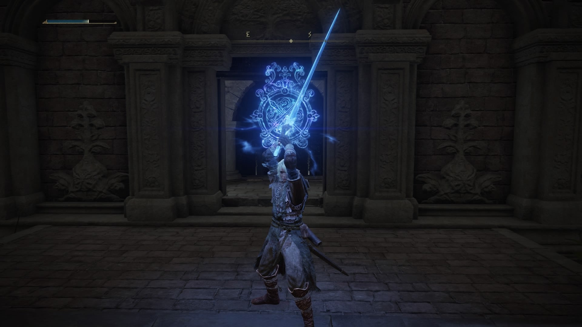 Elden Ring screenshot of the Tarnished using the Carian Knight&rsquo;s Sword Weapon Skill.