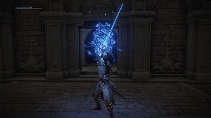 Elden Ring screenshot of the Tarnished using the Carian Knight’s Sword Weapon Skill.